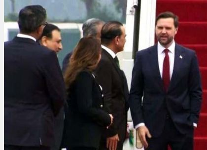 ایران سے مذاکرات ، امریکی نائب صدر جے ڈی وینس پاکستان پہنچ گئے